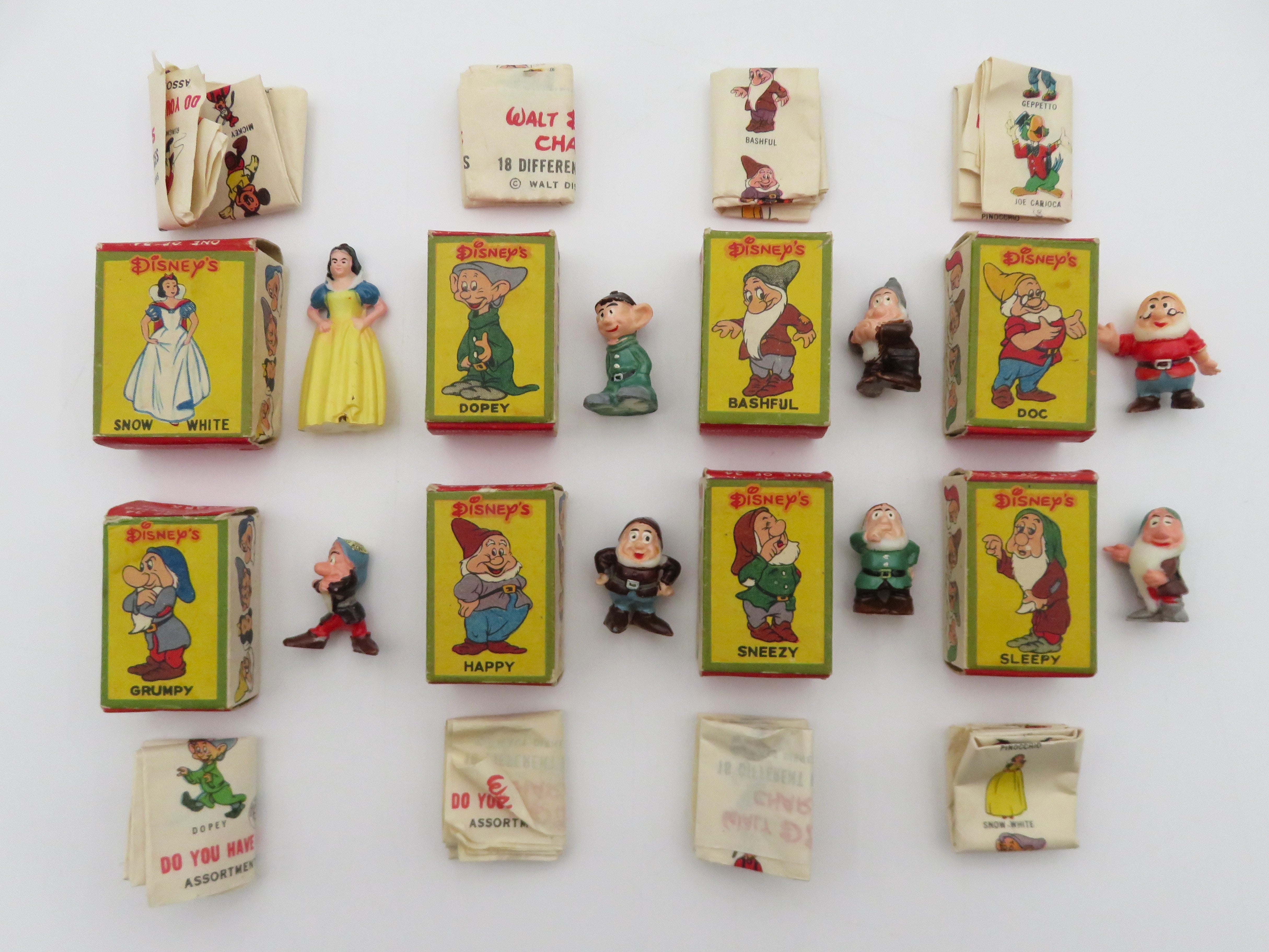 VINTAGE Disneykins Snow White & The Seven Dwarves - Louis Marx & Co./Marx Toys (c. 1960s) Collectibles